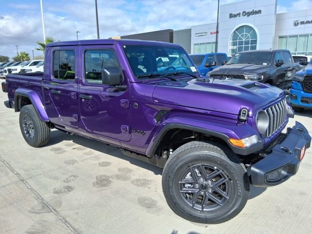 New 2026 Jeep Gladiator Sport