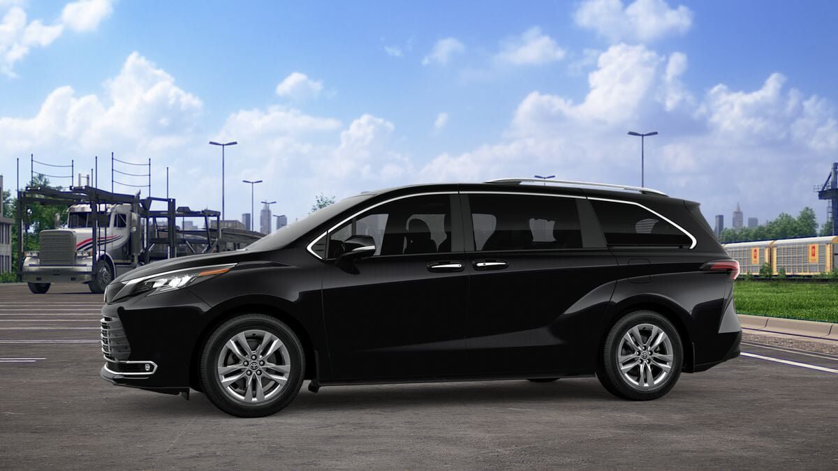 New 2026 Toyota Sienna Limited AWD/4WD image 3