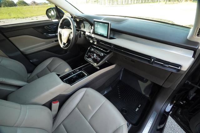 Used 2022 Lincoln Corsair FWD image 25