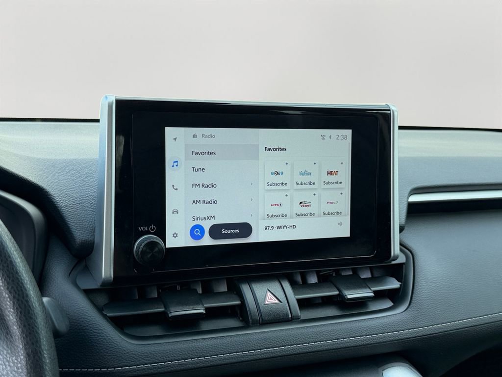 Used 2025 Toyota RAV4 LE image 17