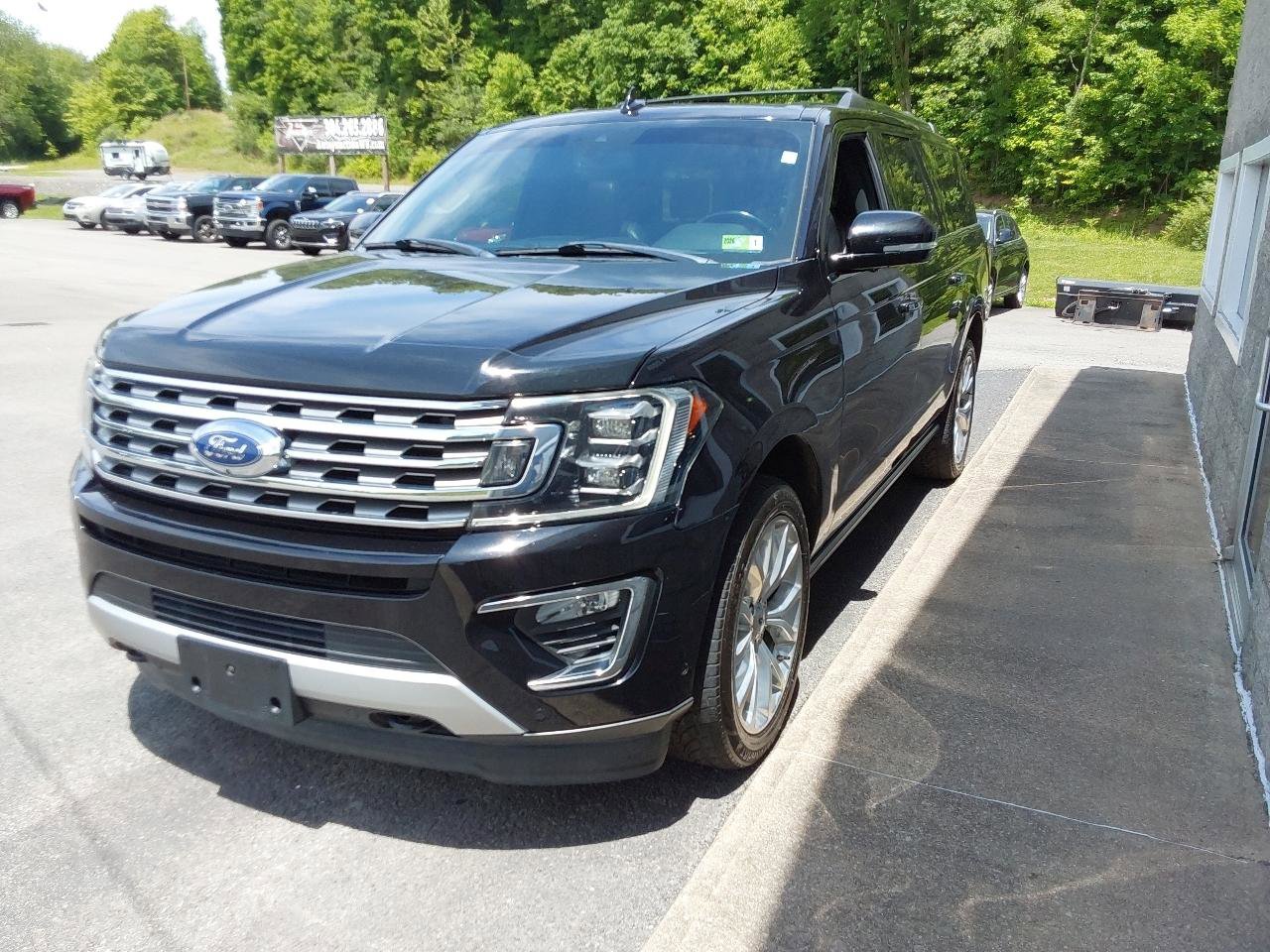 Used 2019 Ford Expedition Max Limited w/ Equipment Group 302A AWD/4WD image 8