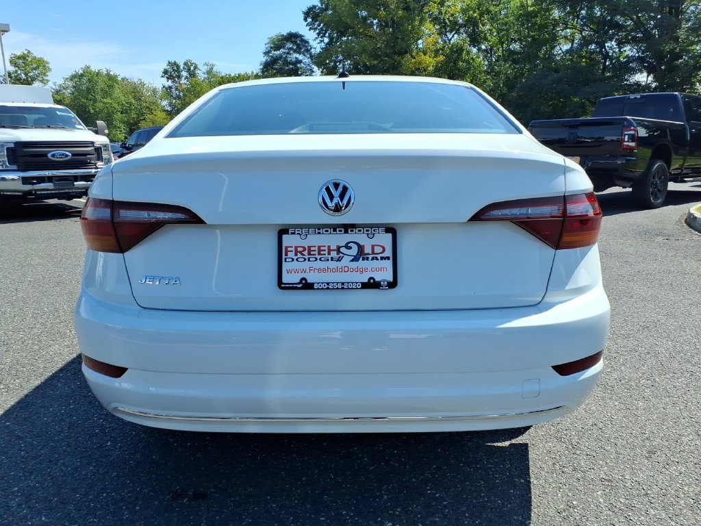 Used 2019 Volkswagen Jetta SE FWD image 19
