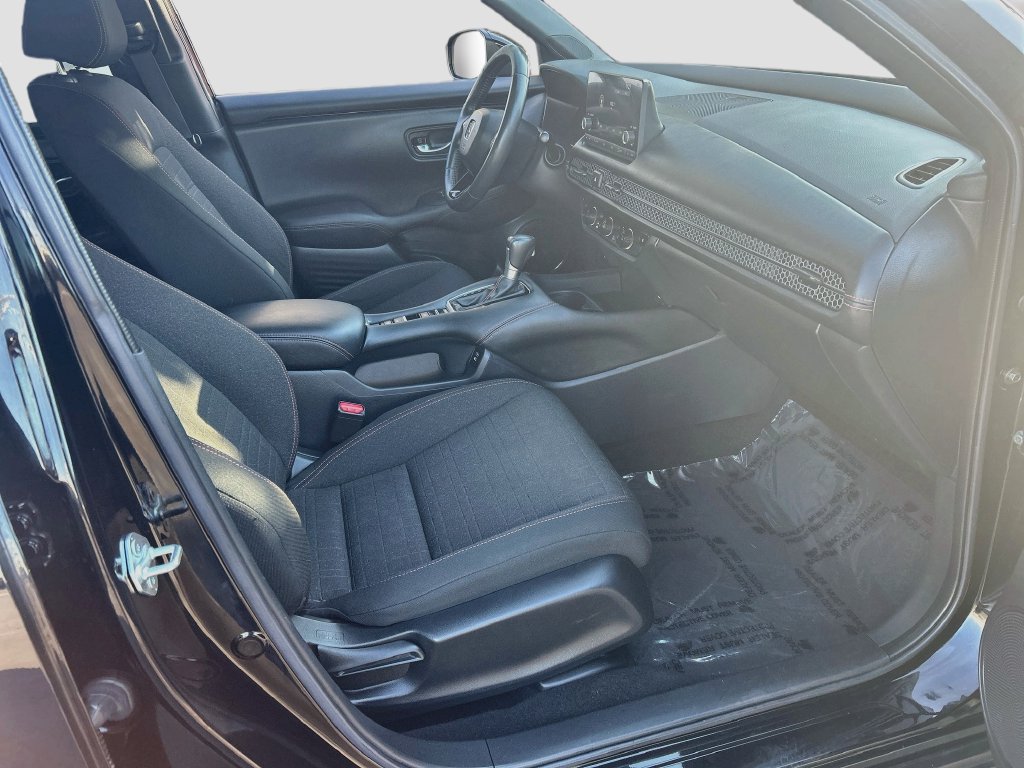 Certified 2024 Honda HR-V Sport image 27