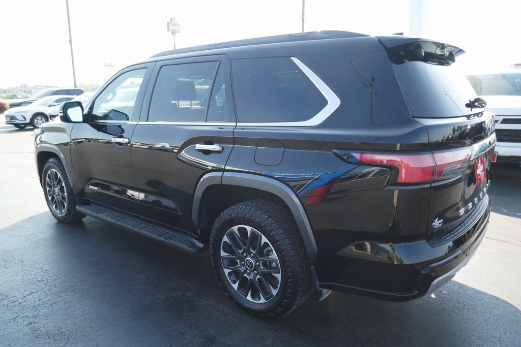 Used 2023 Toyota Sequoia Limited image 8