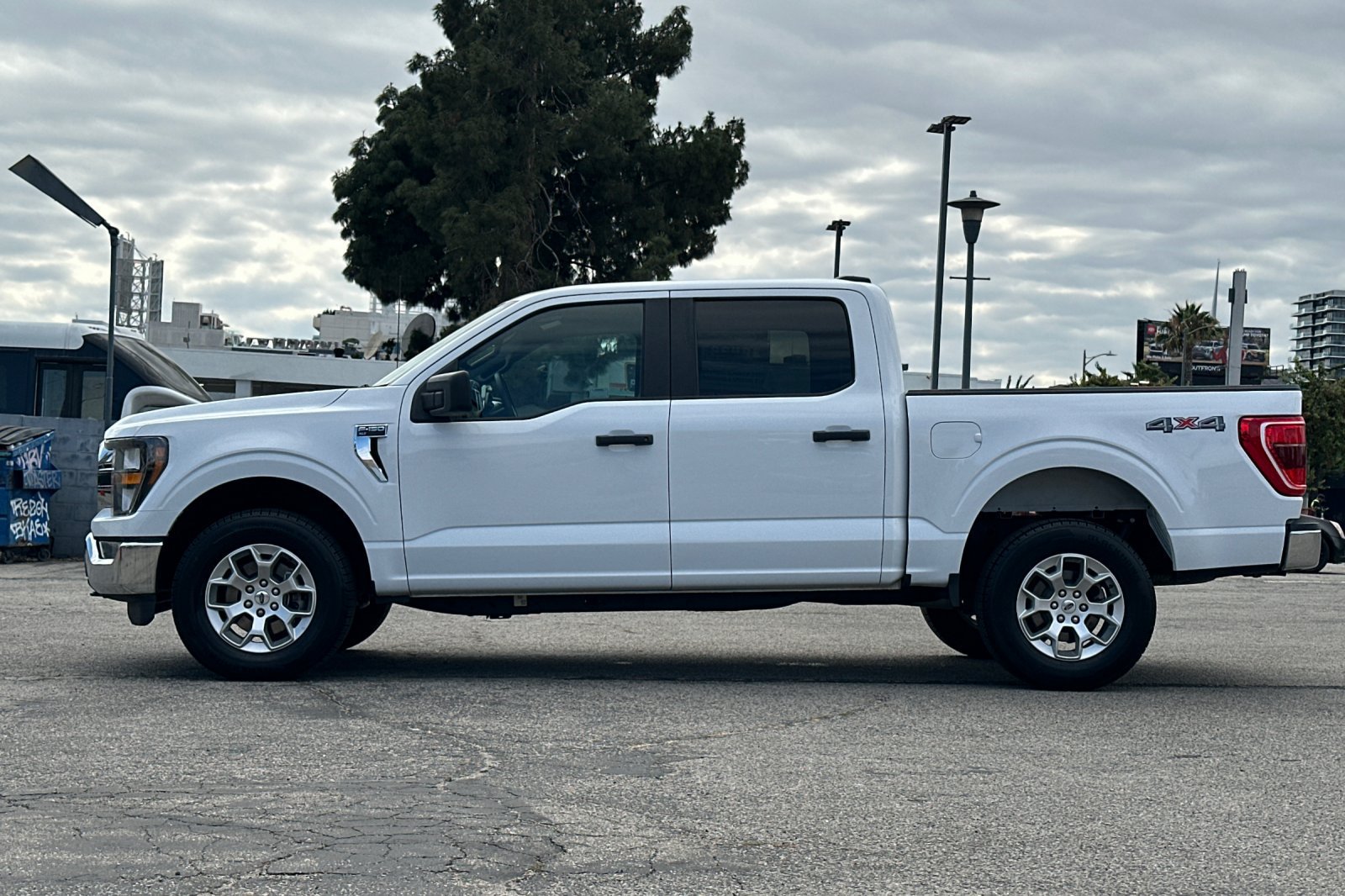 Used 2023 Ford F150 XLT AWD/4WD image 6