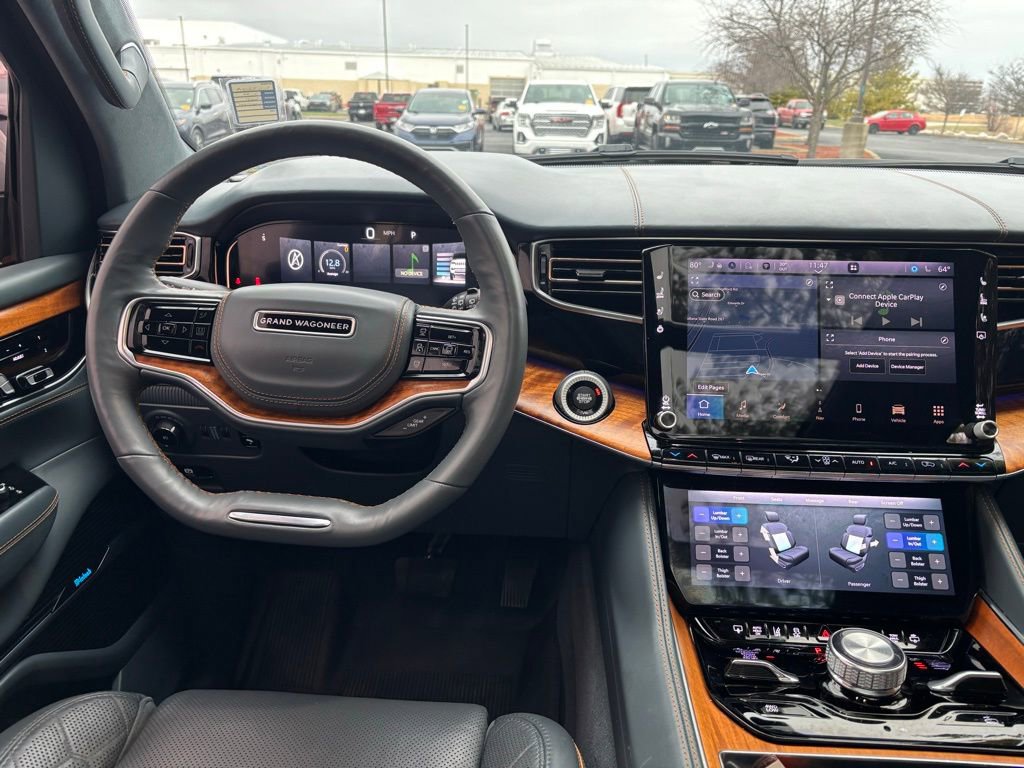 Used 2022 Jeep Grand Wagoneer Series III w/ Rear Seat Video Group 1 image 29