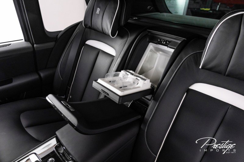 Used 2025 Rolls-Royce Cullinan image 50