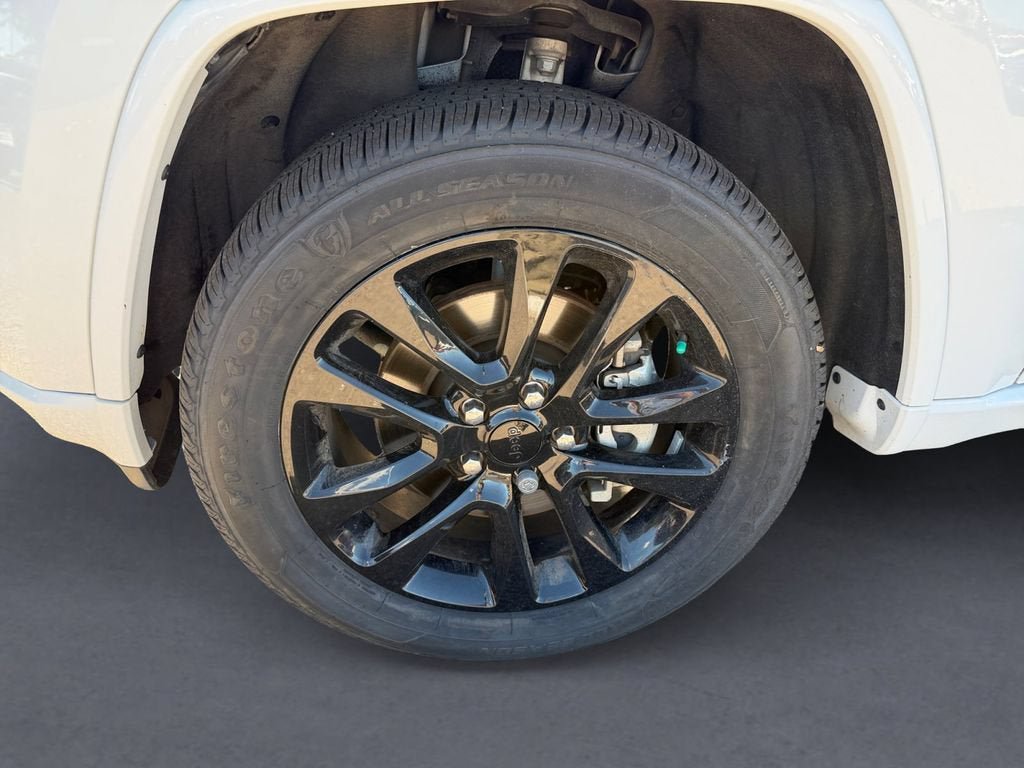Used 2022 Jeep Grand Cherokee Laredo X AWD/4WD image 14
