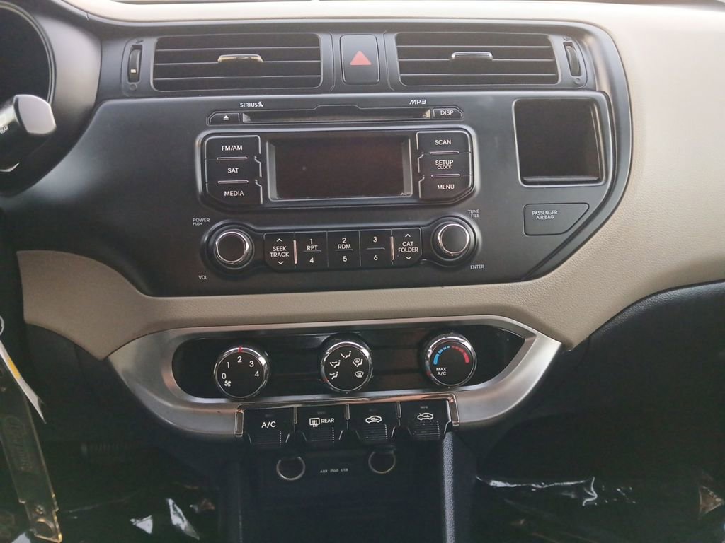 Used 2012 Kia Rio LX image 8