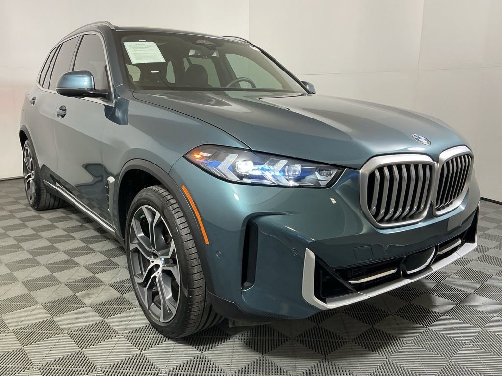 Certified 2025 BMW X5 sDrive40i w/ Parking Assistance Package RWD image 4