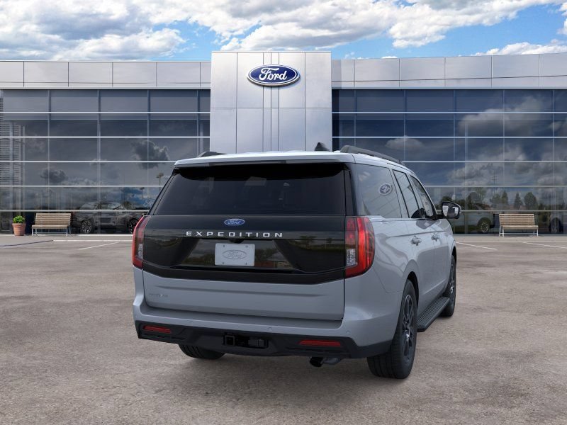 New 2026 Ford Expedition Active RWD image 8