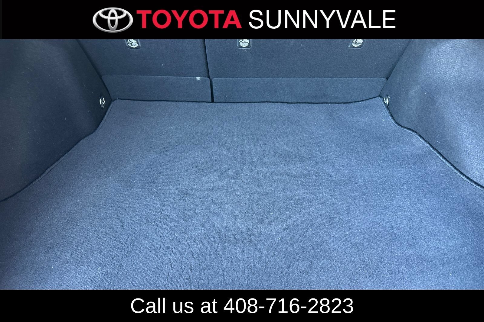 Used 2016 Toyota Prius Three Touring FWD image 19
