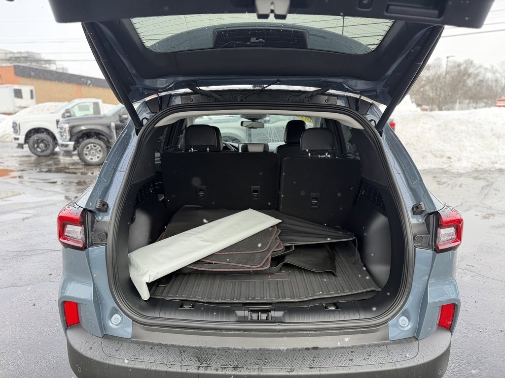 Certified 2023 Ford Escape Platinum w/ Premium Technology Package image 6