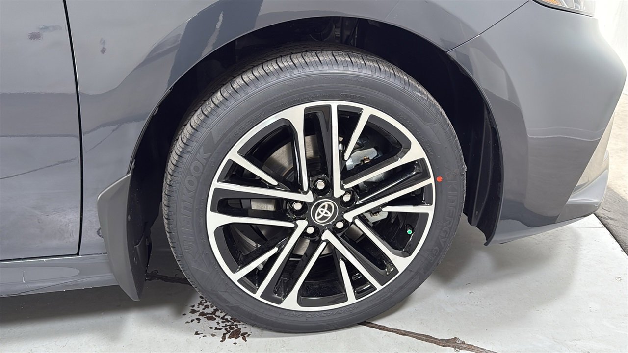 New 2026 Toyota Camry XLE image 21