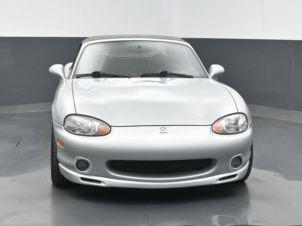 Used 1999 MAZDA MX-5 Miata RWD image 4