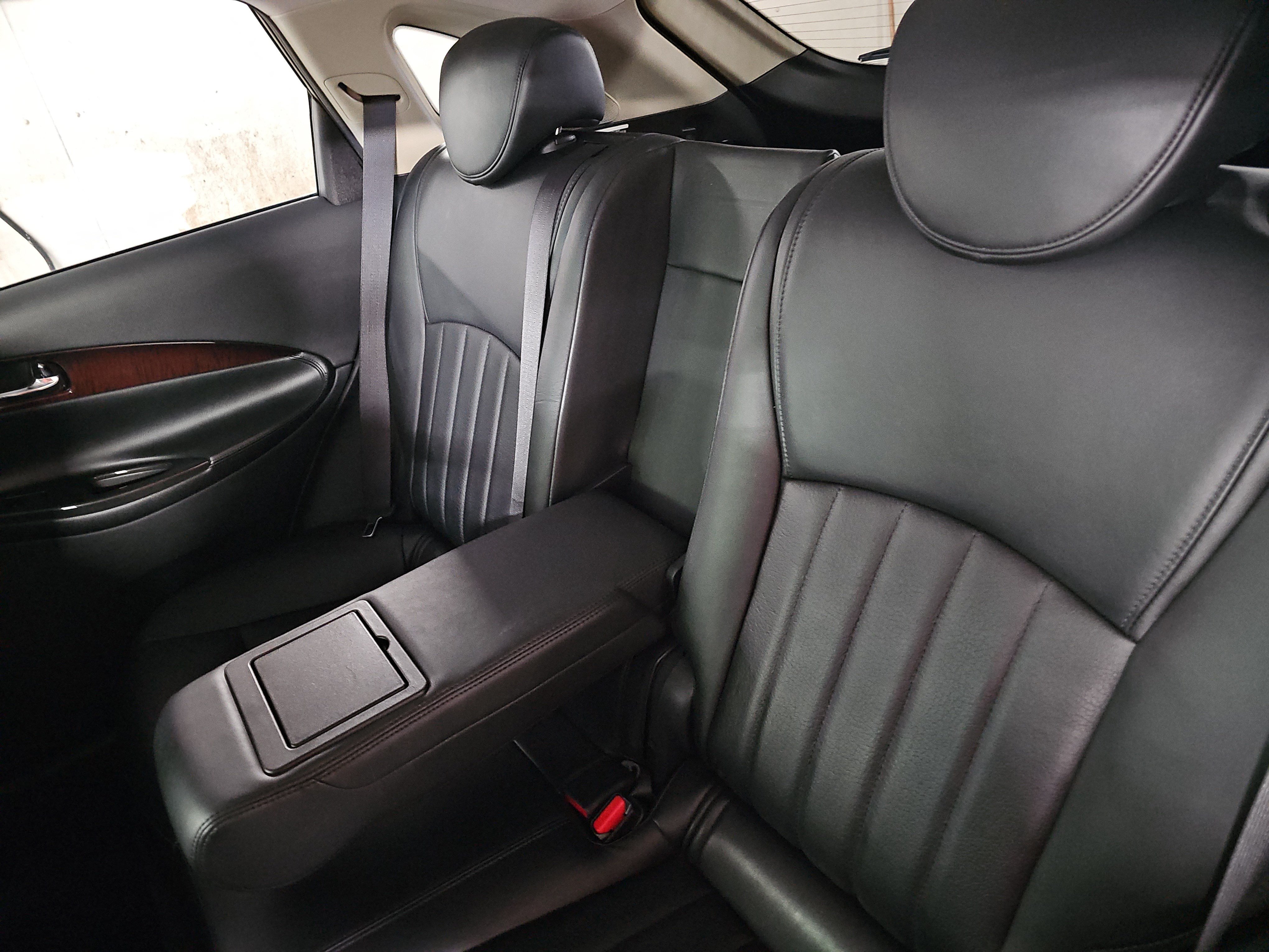 Used 2016 INFINITI QX50 2WD w/ Premium Plus Package image 14