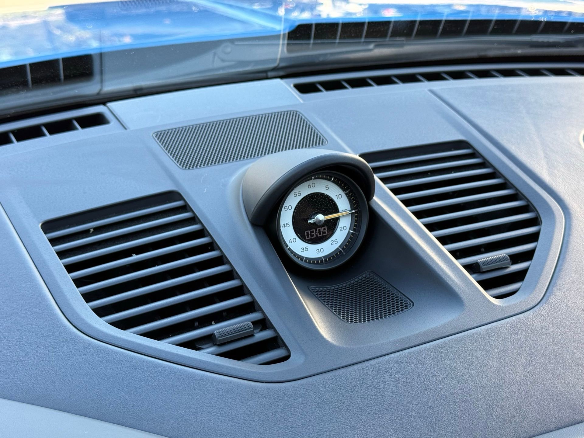 Certified 2022 Porsche 911 GT3 image 17