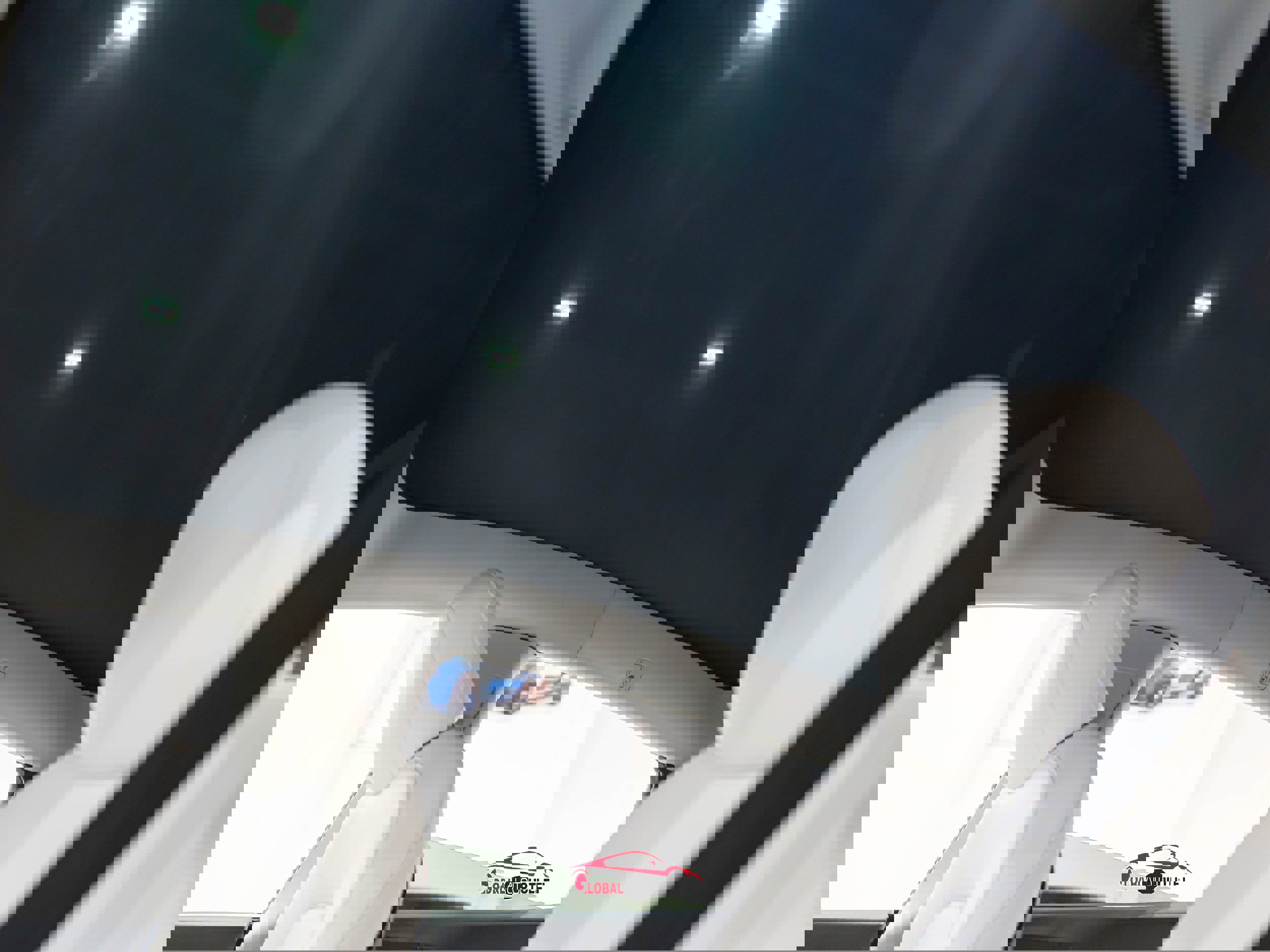 Used 2021 Tesla Model Y Performance image 32