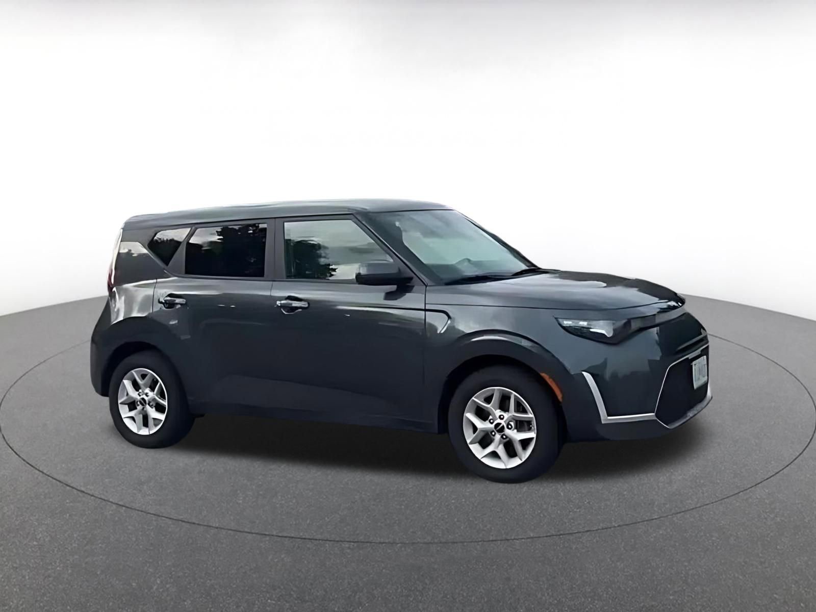 Used 2025 Kia Soul LX w/ LX Technology Package FWD video 2