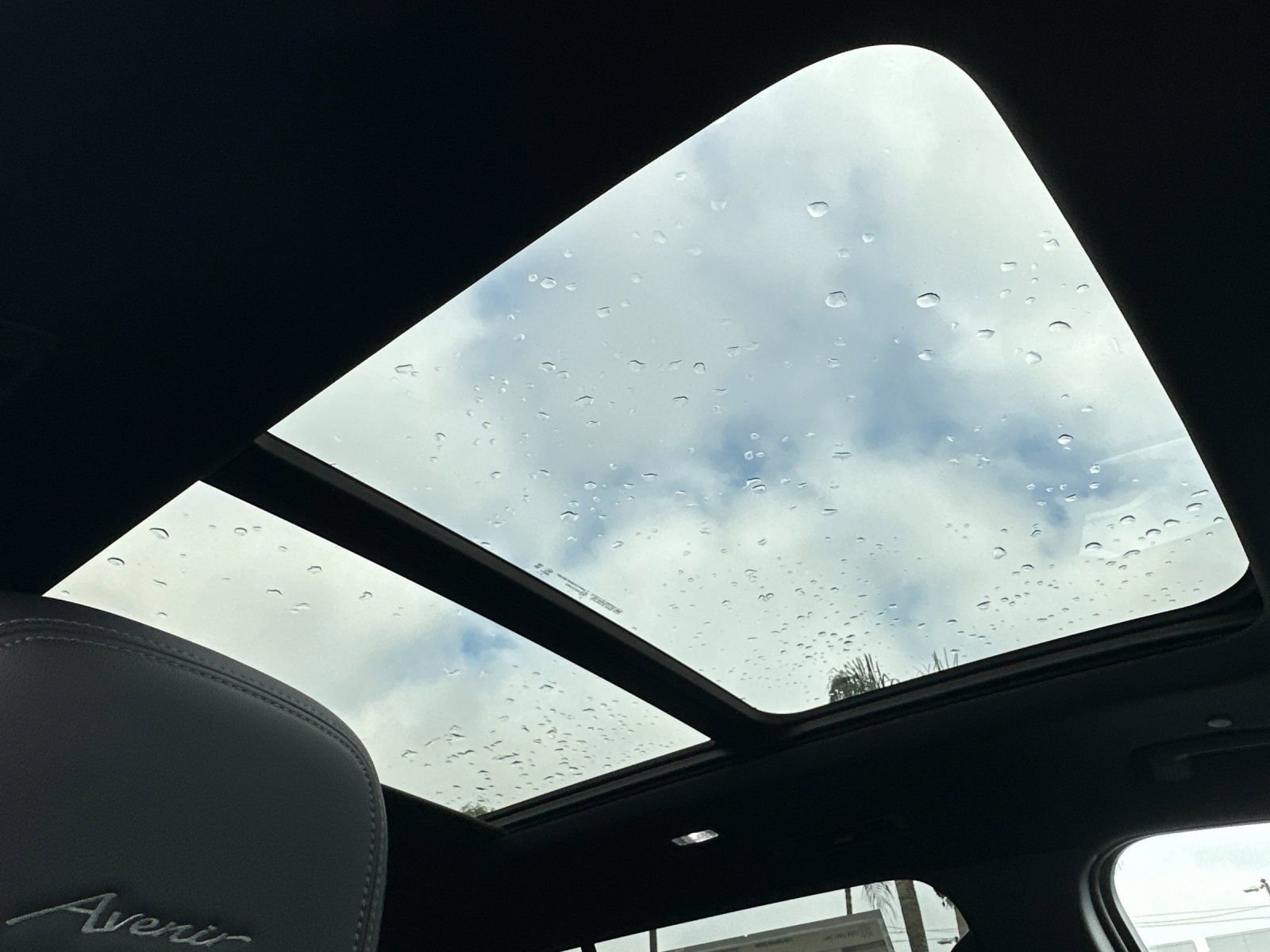 New 2026 Buick Enclave Avenir w/ Super Cruise Package FWD image 18