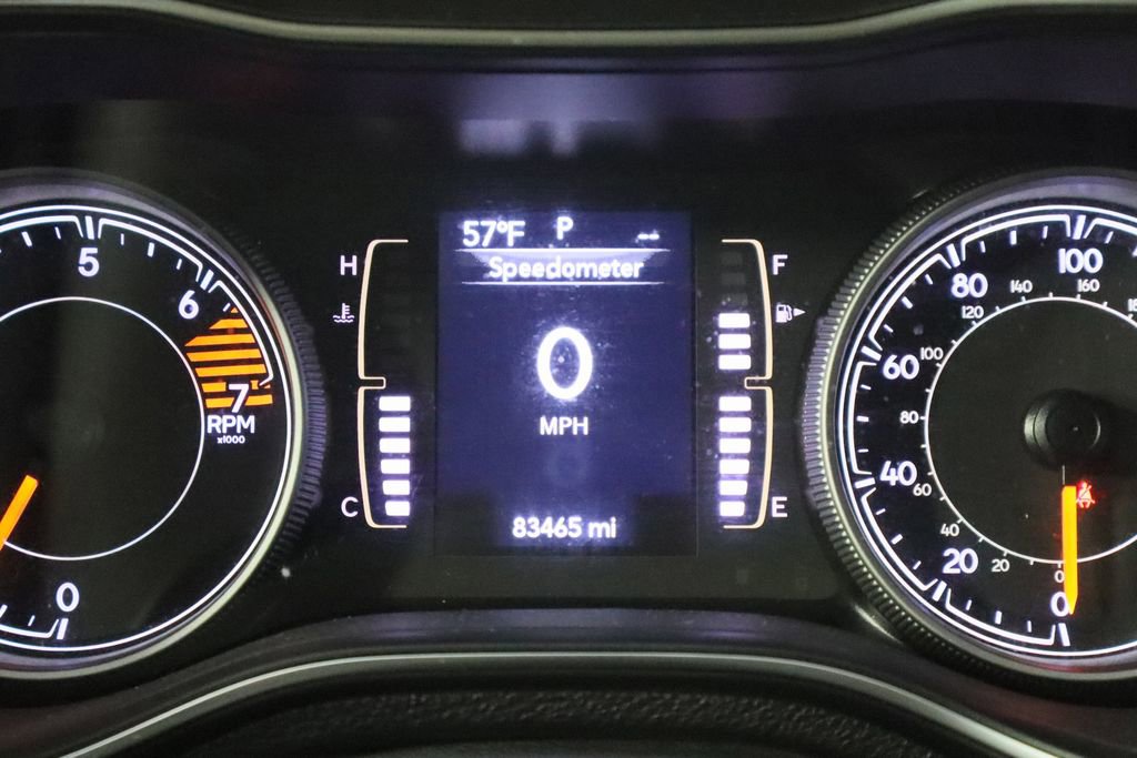 Used 2020 Jeep Cherokee Latitude Plus image 30