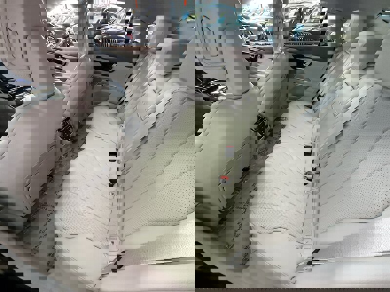 Used 2023 Mercedes-Benz EQE 350+ 4MATIC Sedan image 15