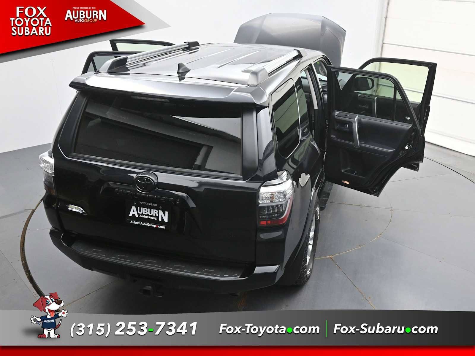 Used 2023 Toyota 4Runner SR5 Premium w/ Moonroof Package AWD/4WD image 35