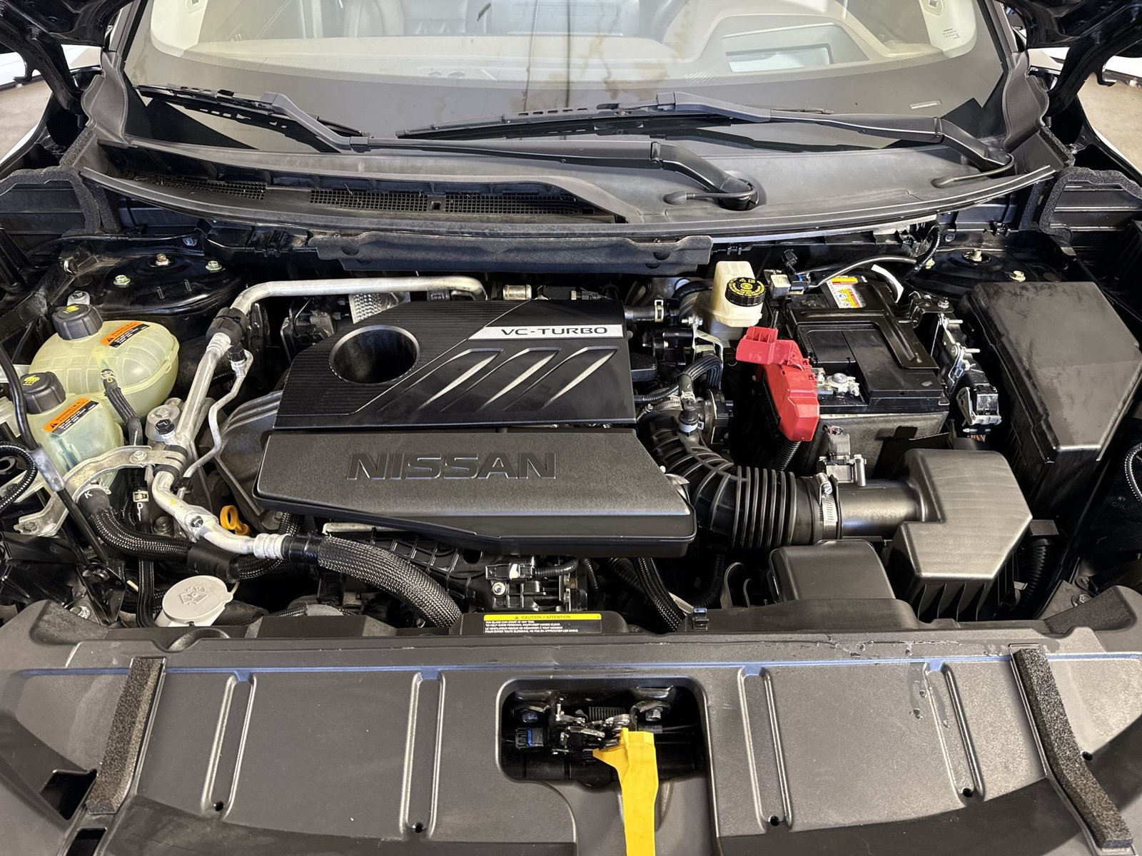 Certified 2023 Nissan Rogue Platinum w/ Platinum Premium Package AWD/4WD image 30