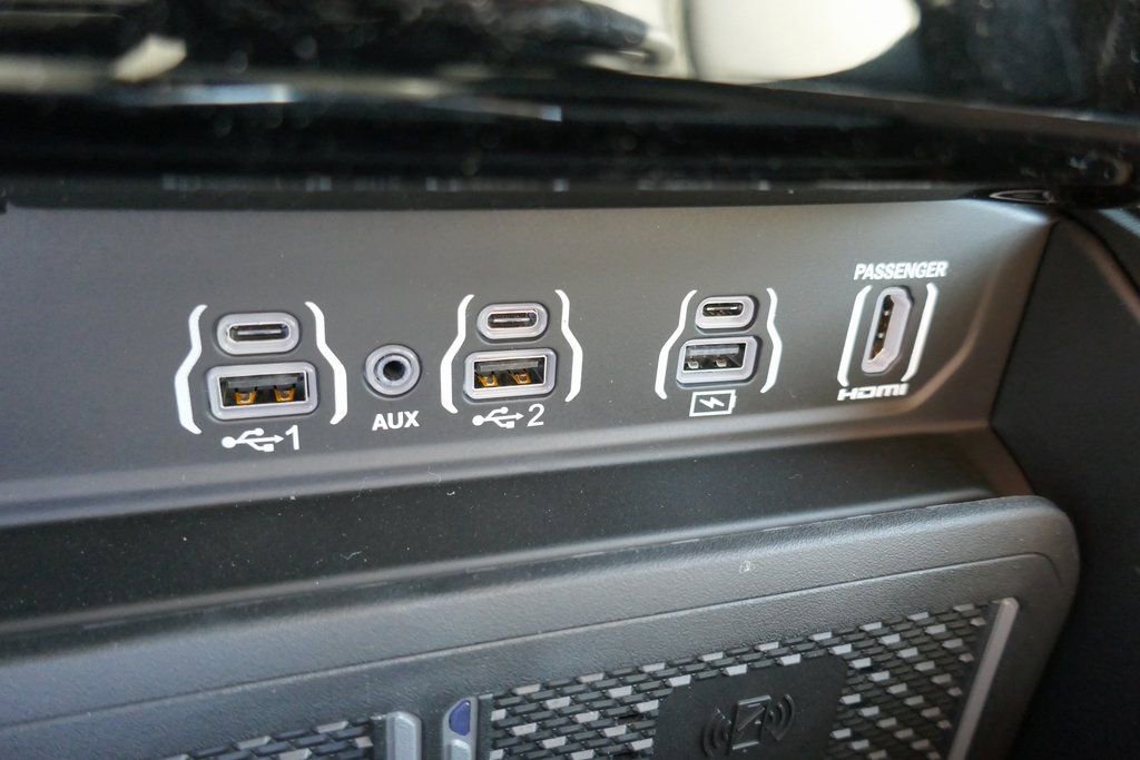 New 2026 RAM 1500 Laramie w/ Night Edition image 22