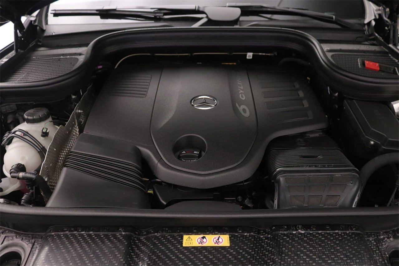 New 2026 Mercedes-Benz GLS 450 4MATIC image 11