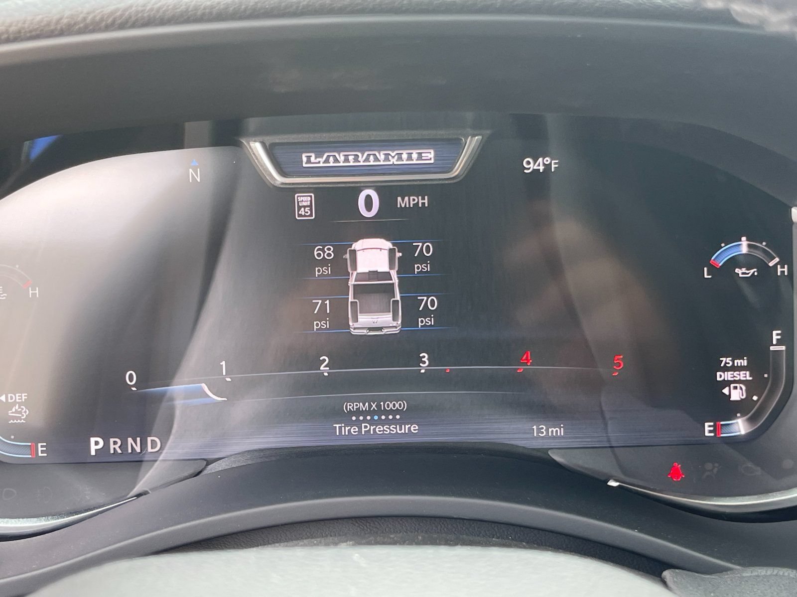 New 2027 RAM 2500 Laramie AWD/4WD image 28
