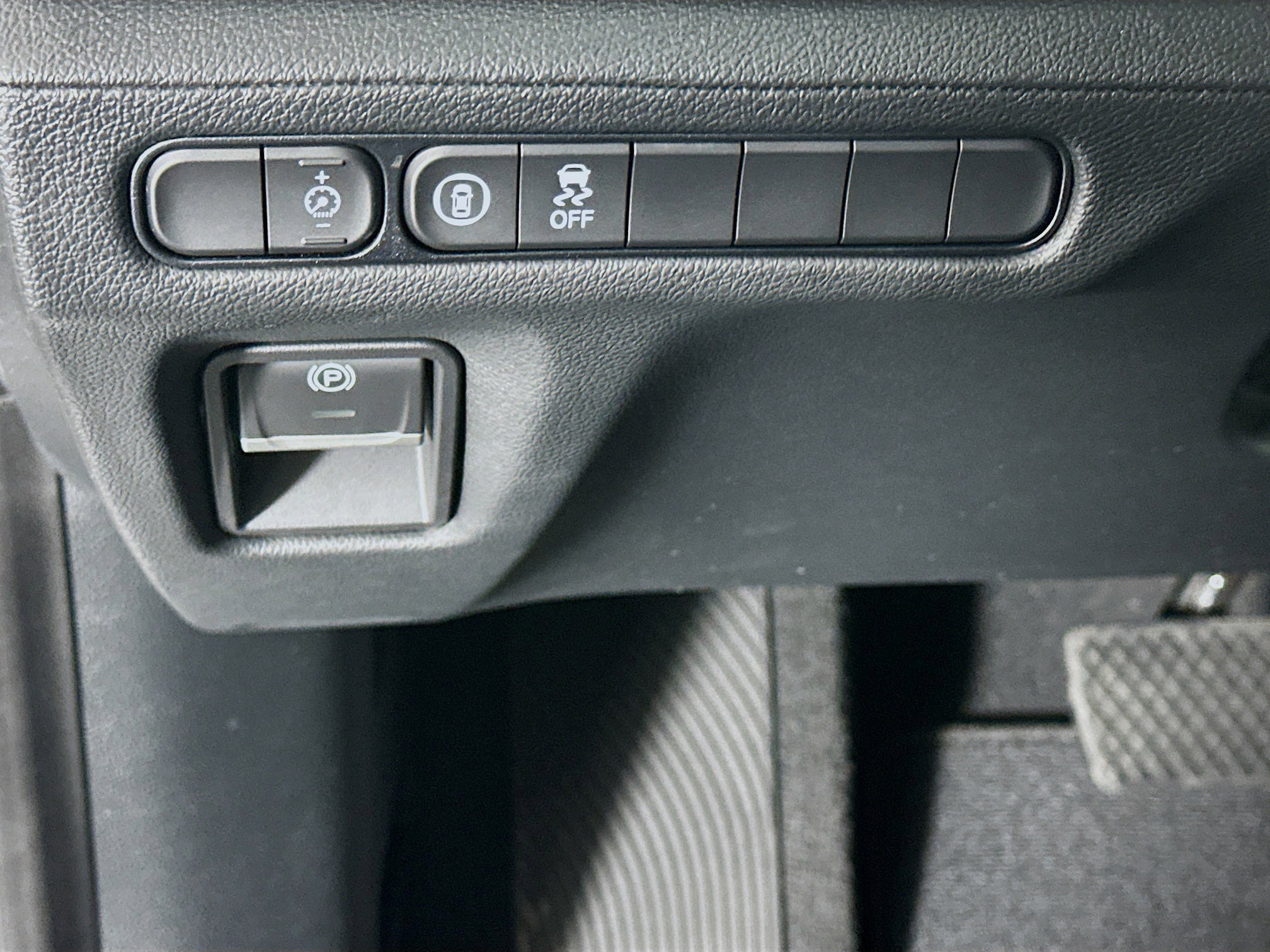 Used 2024 Acura MDX FWD image 17