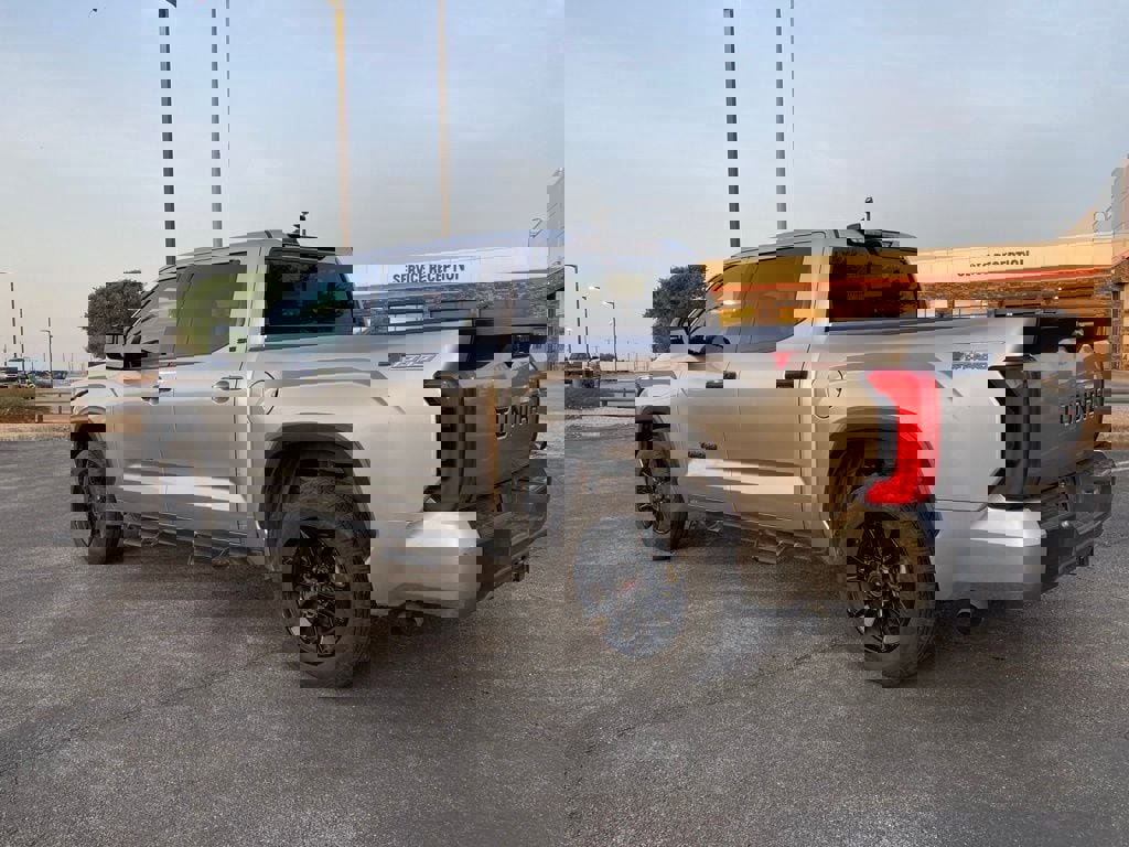 Used 2022 Toyota Tundra SR5 image 7