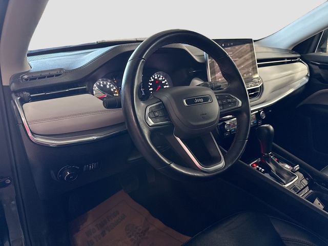 Used 2022 Jeep Compass Limited image 10