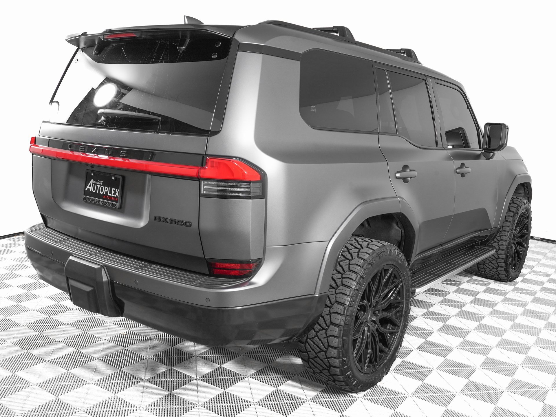 Used 2025 Lexus GX 550 550 Luxury w/ Cold Area Package image 6