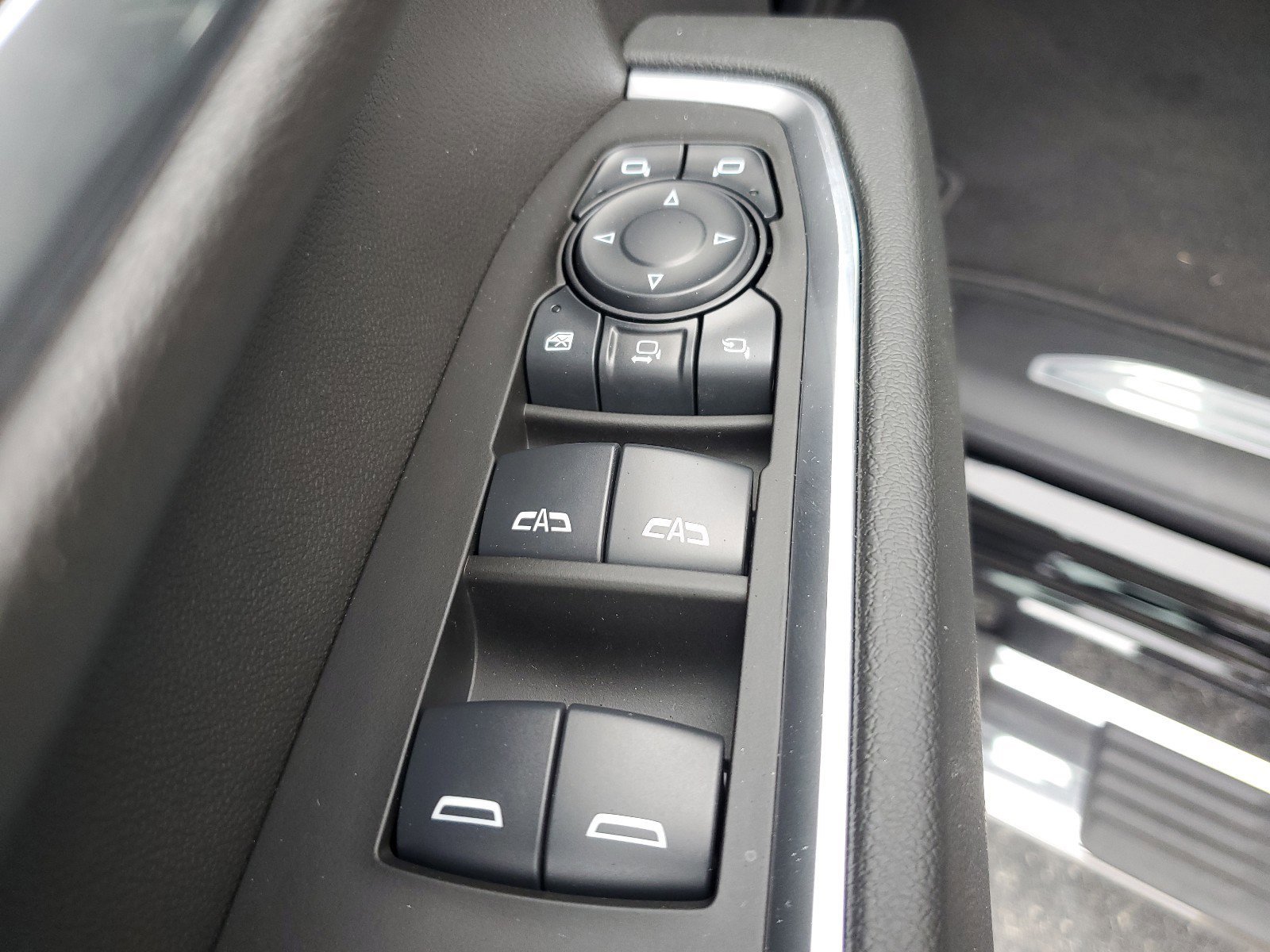 New 2025 GMC Sierra 2500 SLT w/ SLT Premium Package image 25