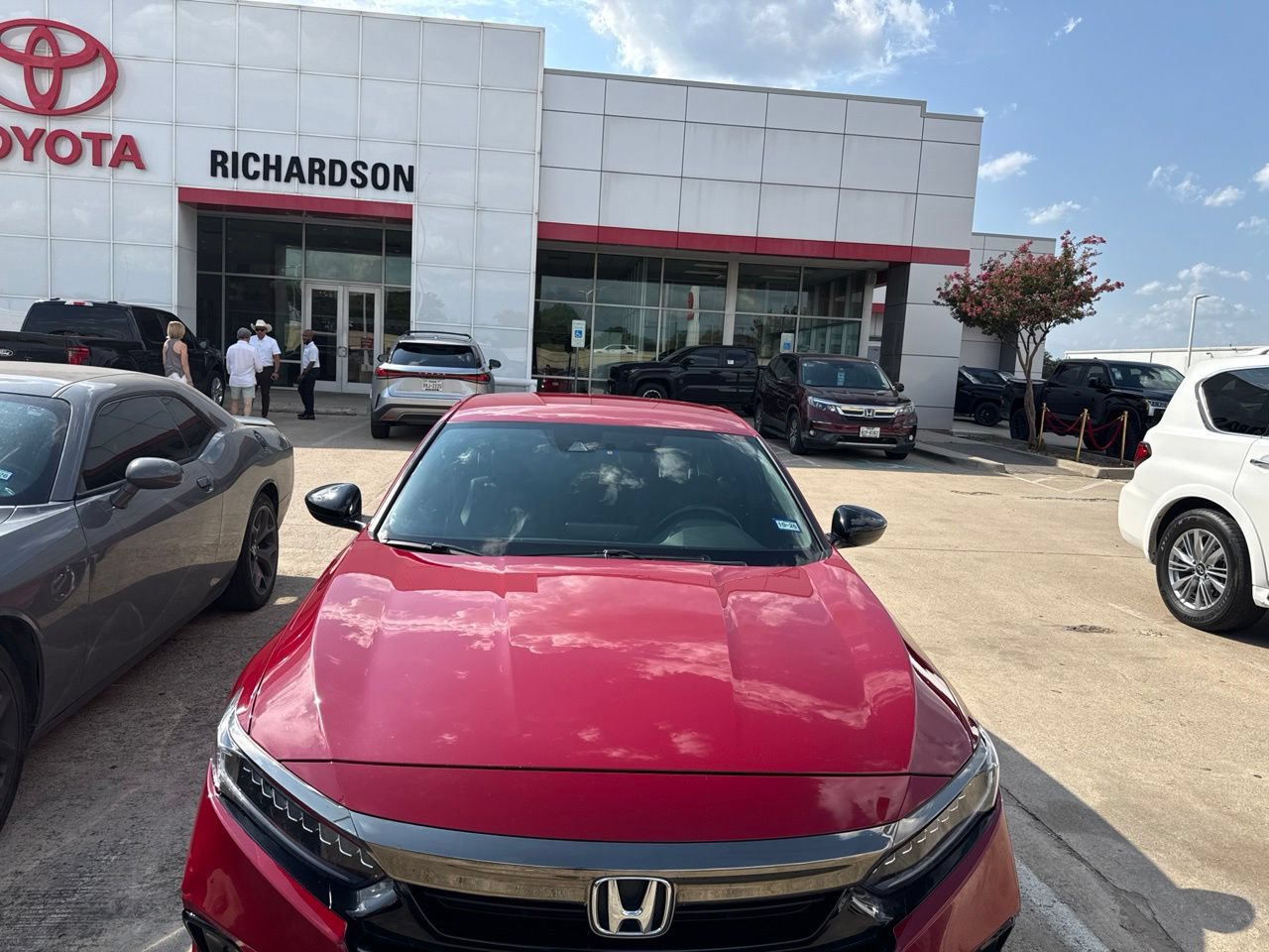 Used 2021 Honda Accord Sport image 2