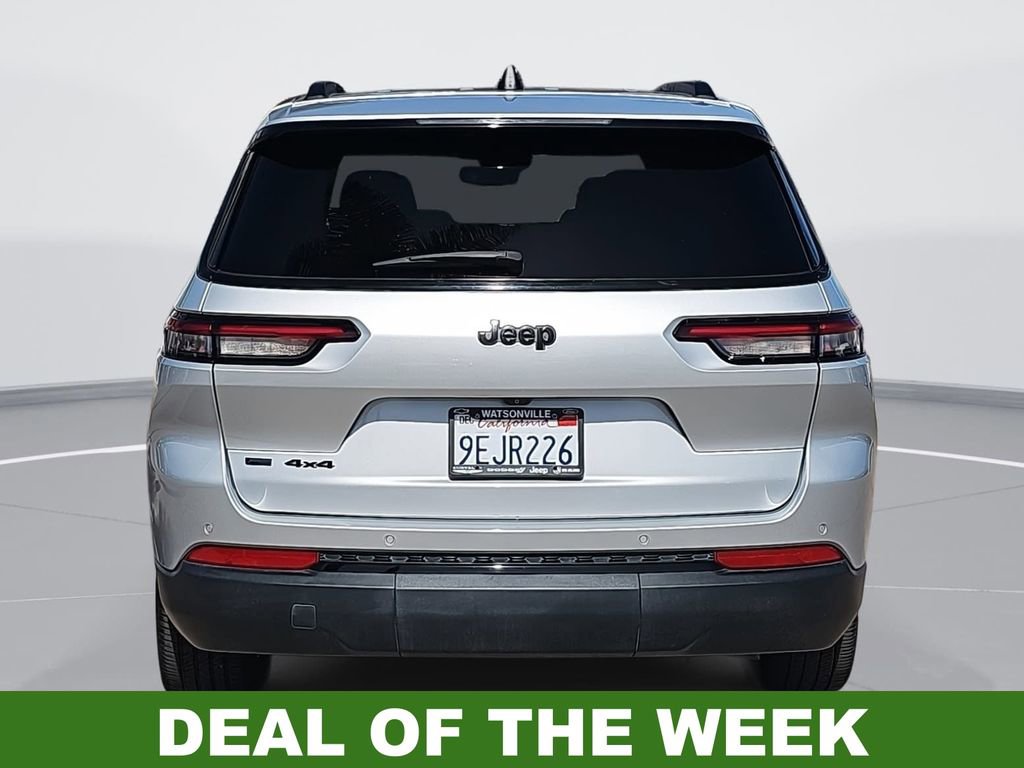 Used 2023 Jeep Grand Cherokee L Laredo image 4