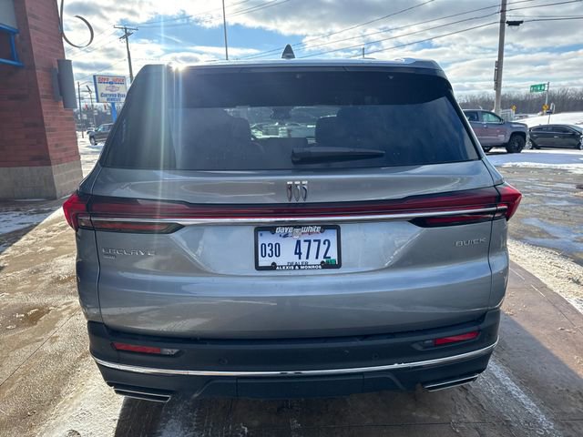 Certified 2025 Buick Enclave Preferred image 8