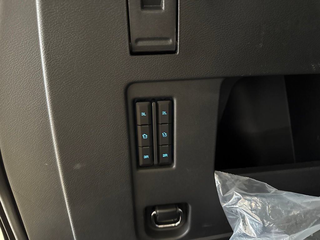 Used 2022 Ford Expedition Max Limited AWD/4WD image 20