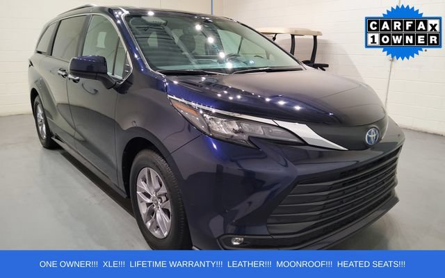 Used 2025 Toyota Sienna XLE
