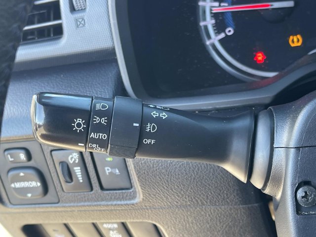 Used 2019 Toyota 4Runner Limited AWD/4WD image 46