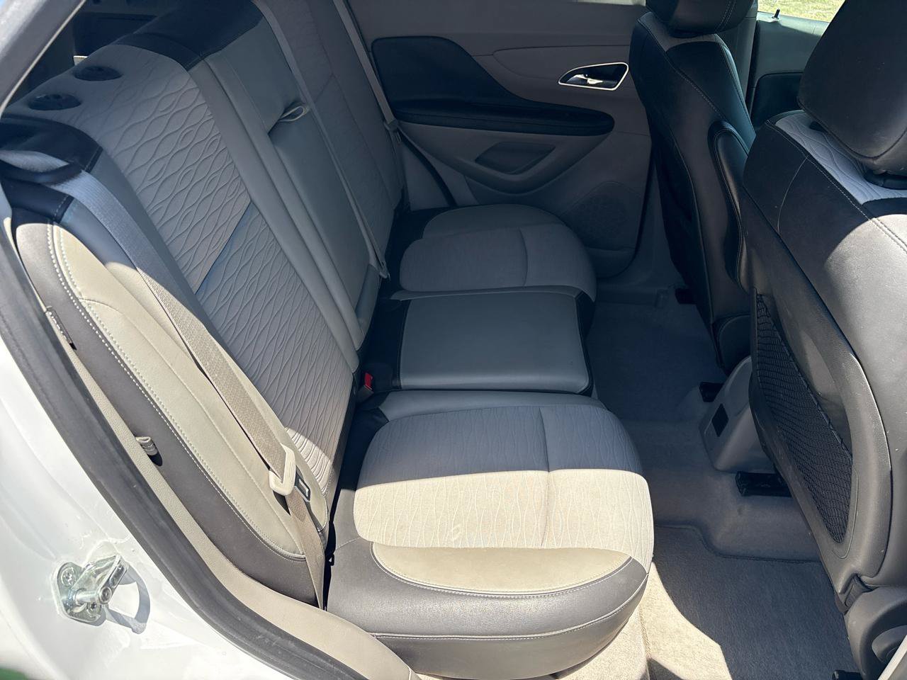 Used 2016 Buick Encore FWD image 18