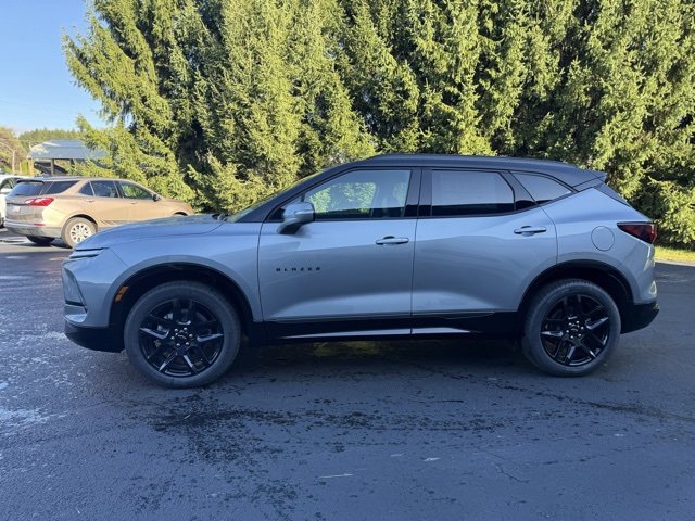New 2025 Chevrolet Blazer RS w/ Driver Confidence II Package image 2