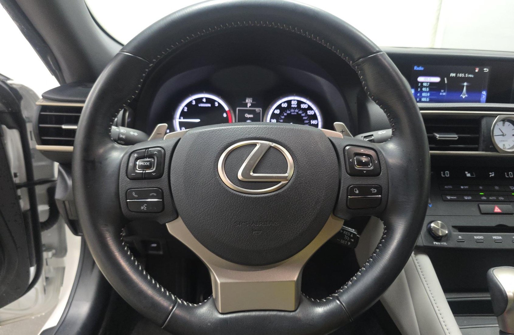 Used 2016 Lexus RC 200t w/ Accessory Package 2 RWD image 6