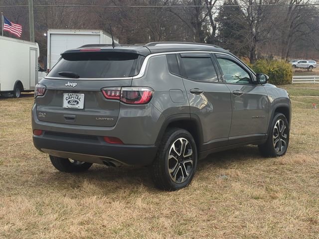 Used 2022 Jeep Compass Limited image 13