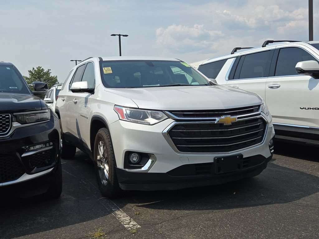 Used 2020 Chevrolet Traverse LT AWD/4WD image 3