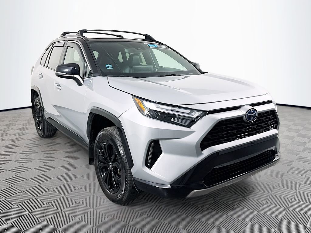 Used 2024 Toyota RAV4 XSE image 3