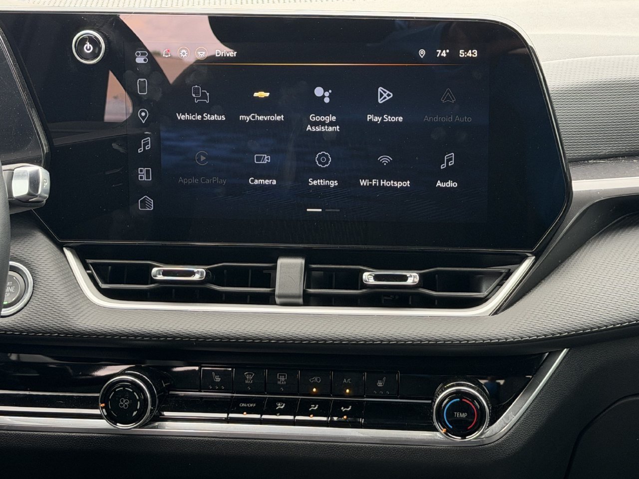 Certified 2026 Chevrolet Equinox LT FWD image 16