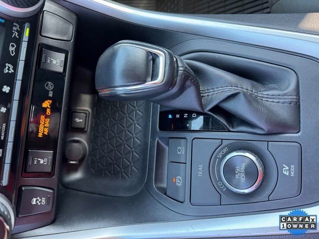 Used 2020 Toyota RAV4 XLE image 18